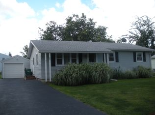 163 McGuire Rd, Rochester, NY 14616