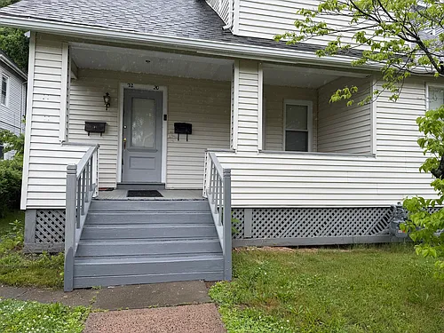 20 Allen St #1 Photo 1