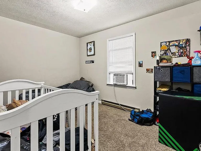 111 Miller St #A — Photo 8