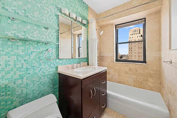 Rented by Keller Williams NYC | media 4