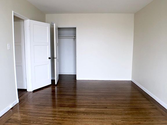2nd image of 500 36th Ave APT 10