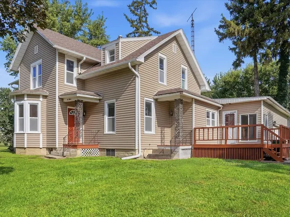 215 W Lincoln Hwy, Franklin Grove, IL 61031