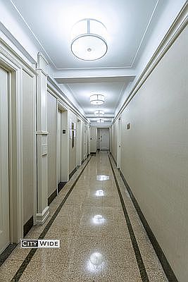 5th image of 137 E 38th St APT 7D