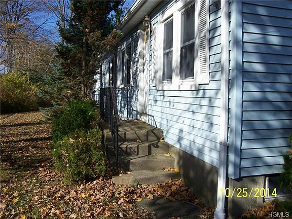 2nd image of 1546 Hanover St