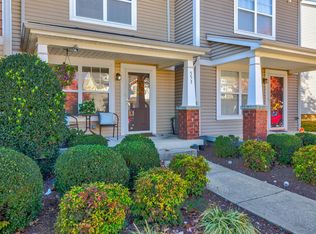 553 Bradburn Village Cir, Antioch, TN 37013
