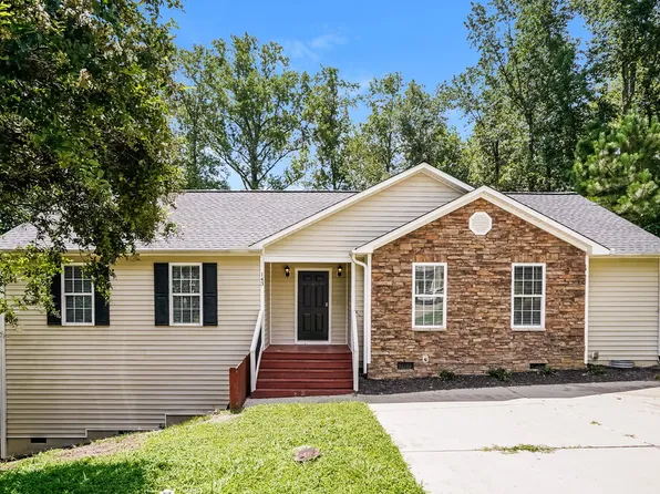 143 Locket Dr, Clayton, NC 27520