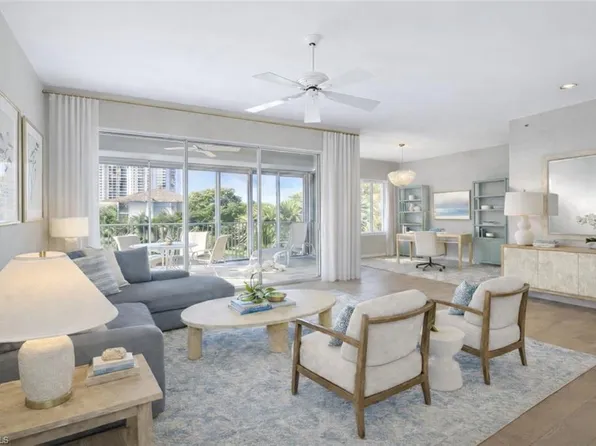 7654 Pebble Creek CIR #5-301, NAPLES, FL 34108