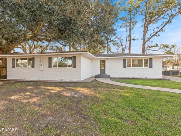 1210 Trotter St, New Iberia, LA 70563