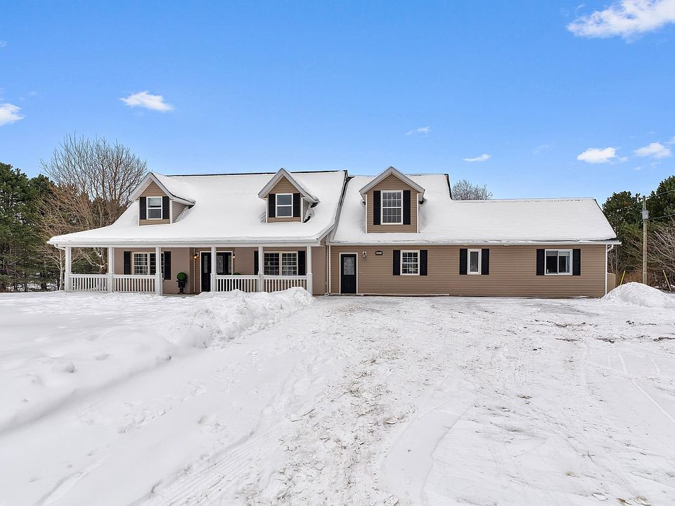 1st image of 663 Valleyfield Rd