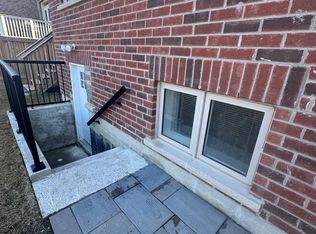 48 Whitebirch Ln #BASEMENT, East Gwillimbury, ON L9N 0P7