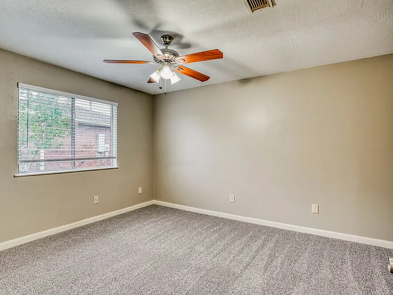 16115 Purpleridge Ct — Photo 14