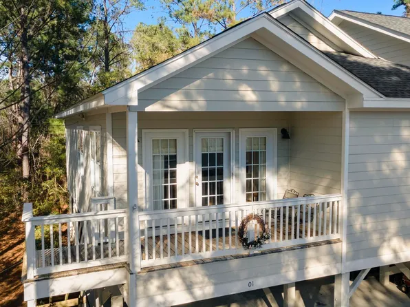 98 Wallys Way #1, Pawleys Island, SC 29585