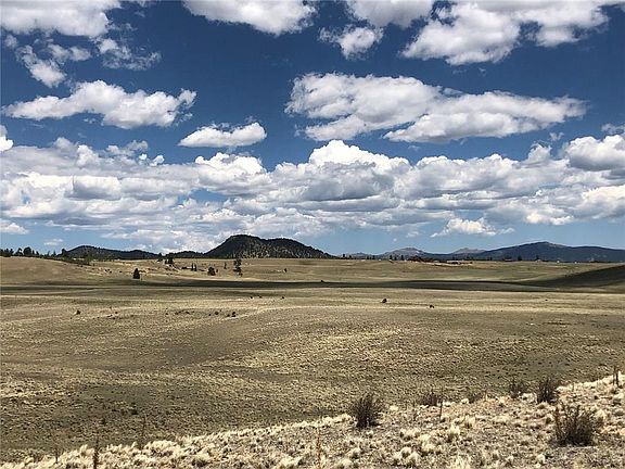 2nd image of 480 Ruby Gulch Rd