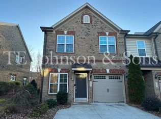 1131 Augustine Heights Dr, Winston Salem, NC 27103