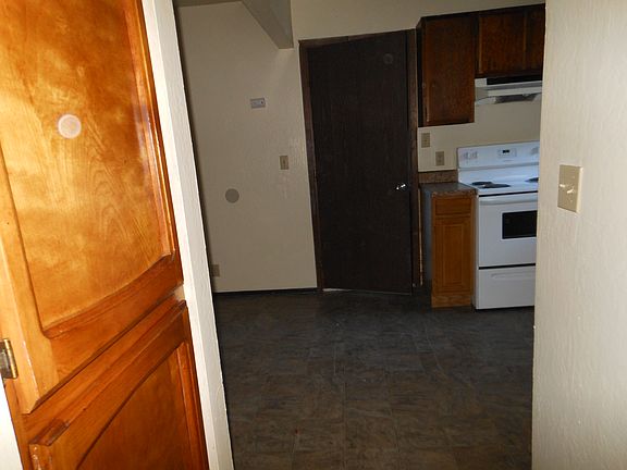 3rd image of 25248 Robinson Rd #2