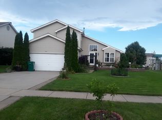 1418 Brookfield Dr, Plainfield, IL 60586