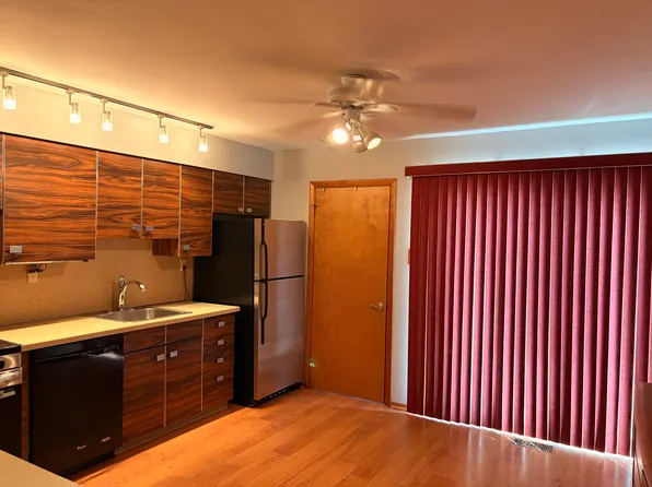 31 Fairmount Dr, Willingboro, NJ 08046