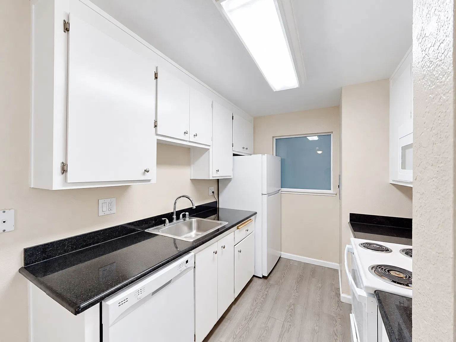 445 Ignacio Blvd — Photo 4