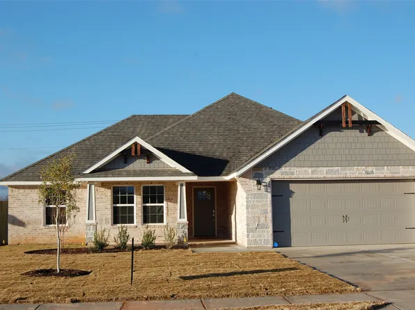 733 Raylan St, Springtown, TX 76082