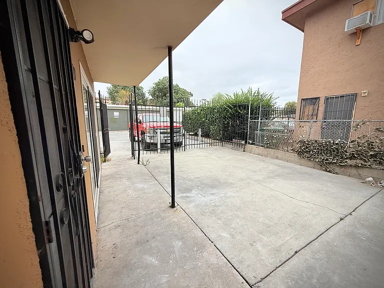 5443 Imperial Ave #1 — Photo 9