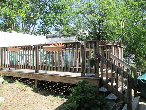 Deck on left of the house