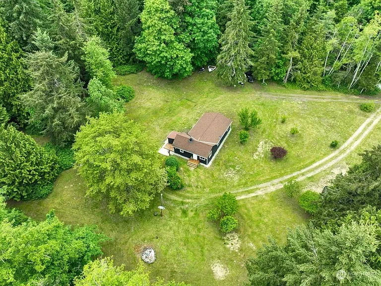 2748 El Camano St — Photo 24