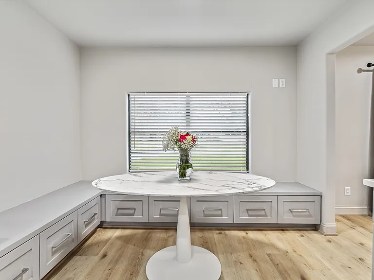 5615 Cerritos Dr — Photo 12