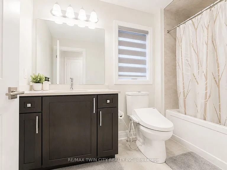 514 Bridgemill Cres — Photo 23