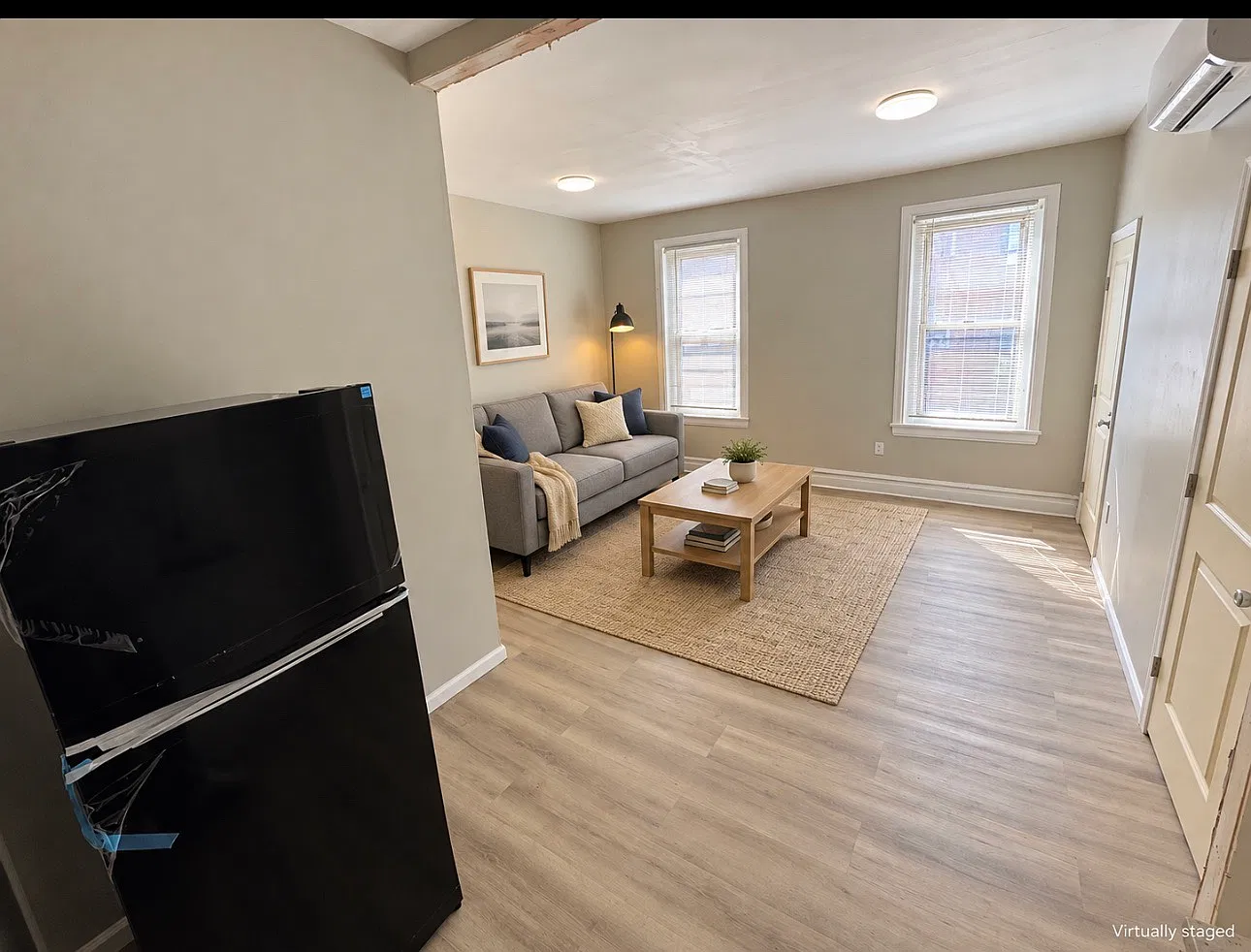 1 bed, 858 sqft, $1,425 — Photo 2