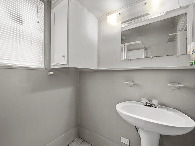 3707 Graustark St #1 — Photo 5