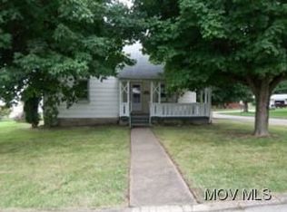 609 Washington St, Saint Marys, WV