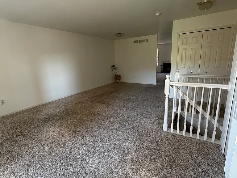 3987 Forester Blvd — Photo 10