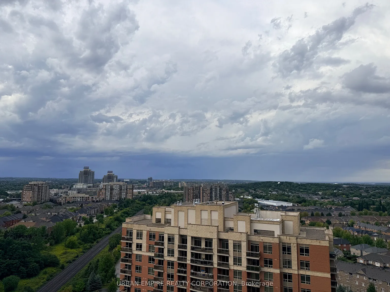 Yonge Parc 2 — Photo 3