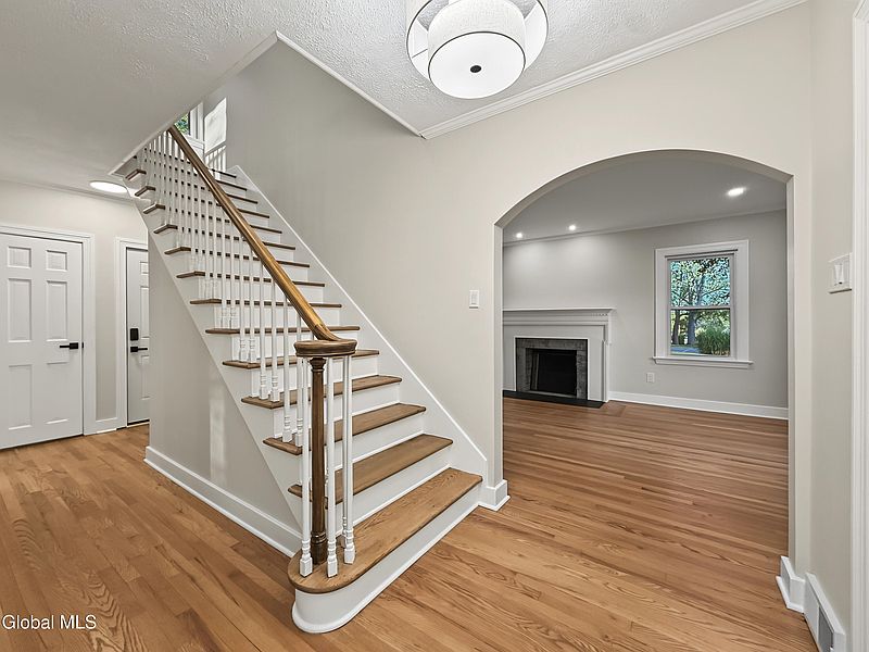 5th image of 1771 Wendell Avenue