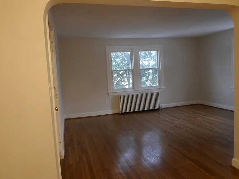 3310 Mount Vernon Ave #3 — Photo 5