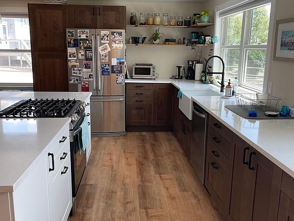 3rd image of 40567 Steamboat Dr