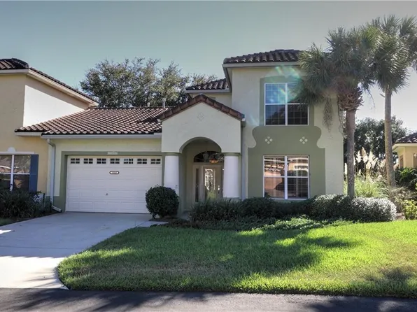 1044 Avenida Sonoma, Lady Lake, FL 32159