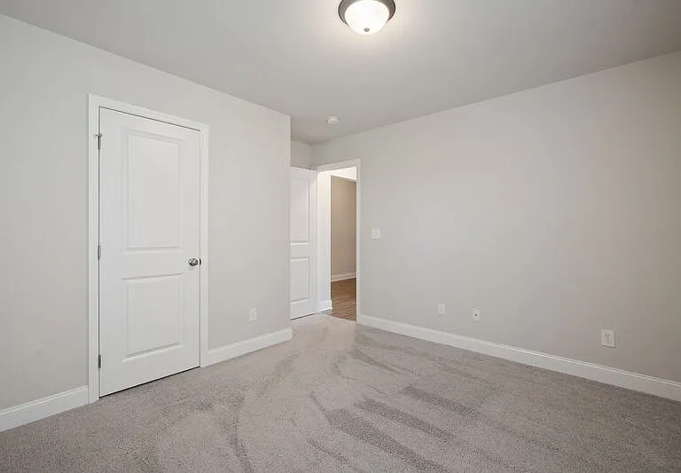236 Cherry Laurel Dr — Photo 5