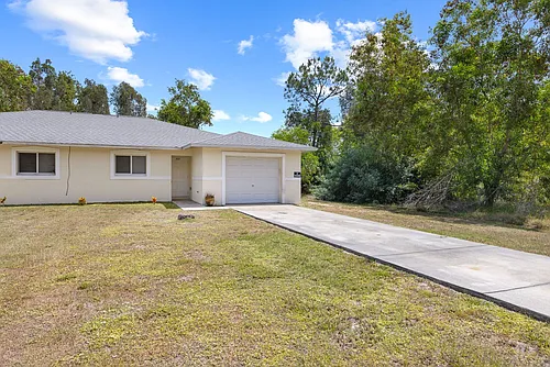 221 Meadow Rd Photo 1