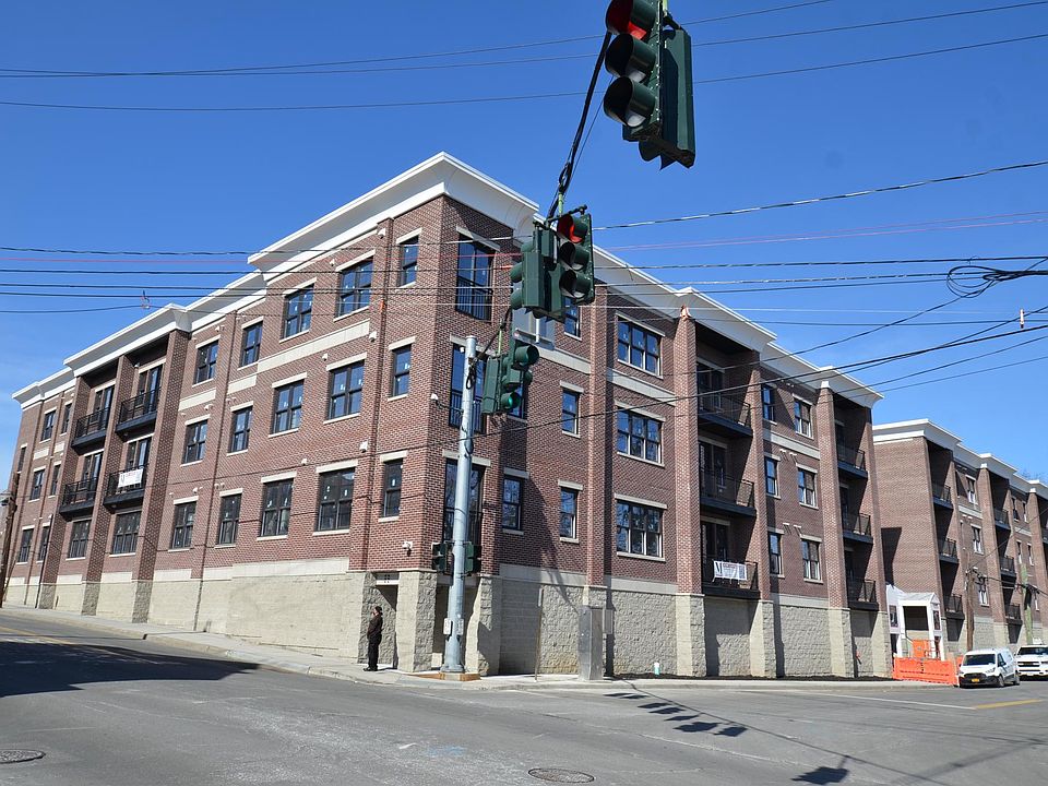 1st image of 6 N Midland Ave Unit 105