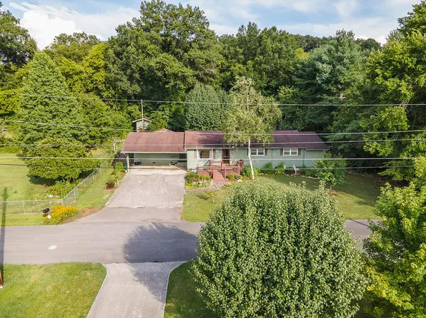 323 Lou Ellen St, Newport, TN 37821