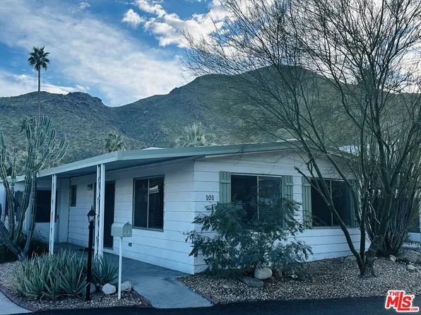 101 Santa Paula St, Palm Springs, CA 92264