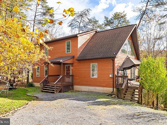 2nd image of 575 Creekview Ln