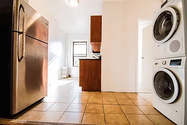 Rented by Nolita Group