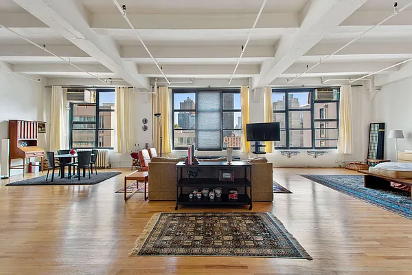 Sold by Compass | media 9