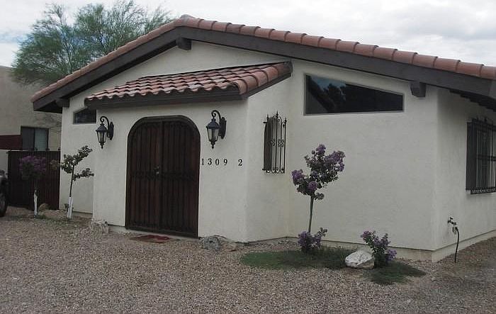 Entrance - 1309 E Lee Street