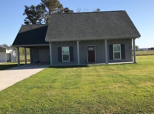 166 Simmons Rd, Napoleonville, LA 70390
