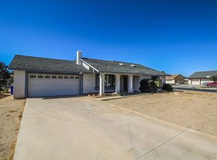 12742 Banyon Tree Ln, Victorville, CA 92392