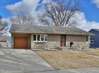 2301 9th St N, Fargo, ND 58102