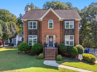 104 Deer Run Dr, Alabaster, AL 35007